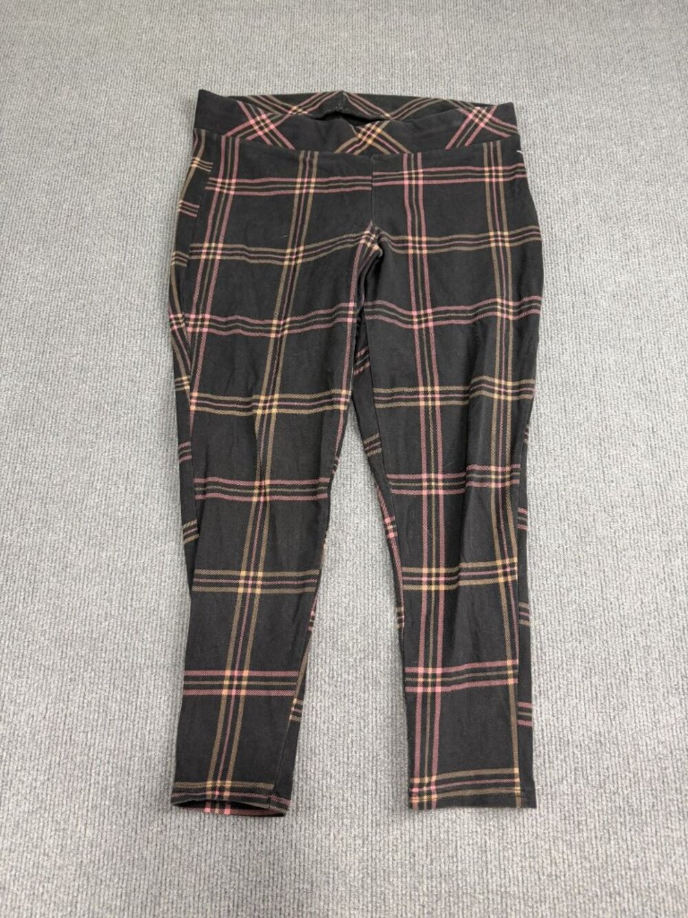 Torrid Womens Black Pink Plaid Cropped Leggings 2